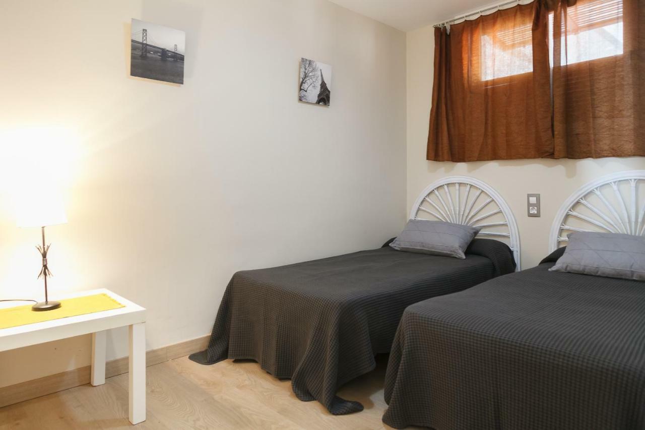 Uhc Acantilados Family Apartments سالو المظهر الخارجي الصورة