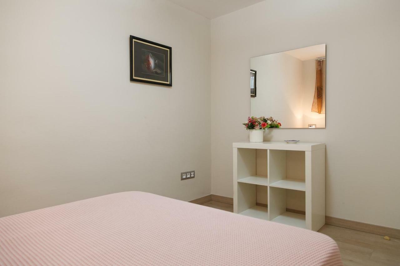 Uhc Acantilados Family Apartments سالو المظهر الخارجي الصورة