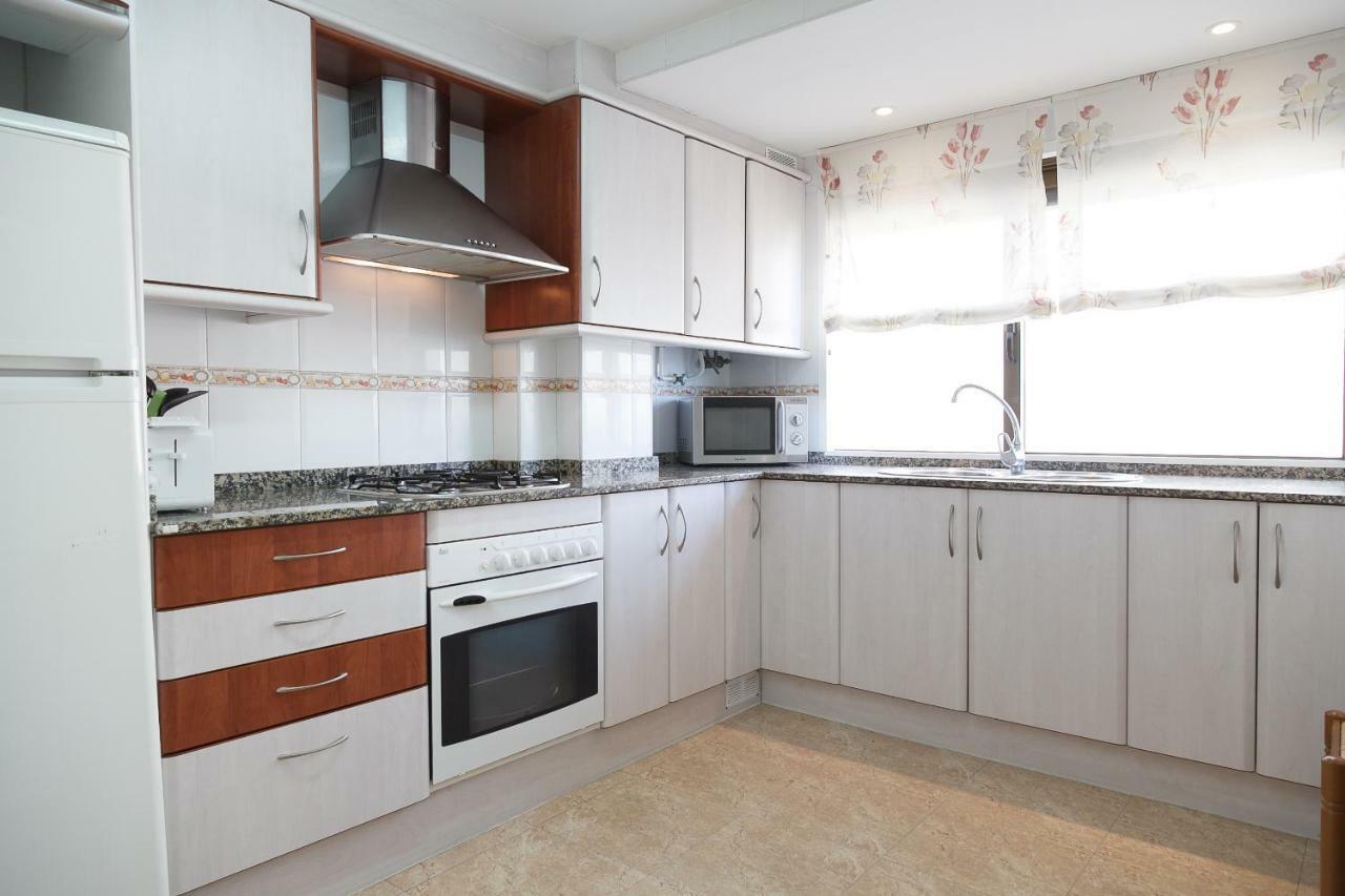 Uhc Acantilados Family Apartments سالو المظهر الخارجي الصورة